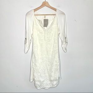 Tiny Paperwhites Embroidered Shirtdress